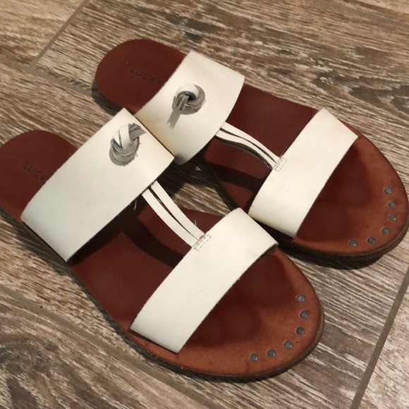 lucky brand sandals